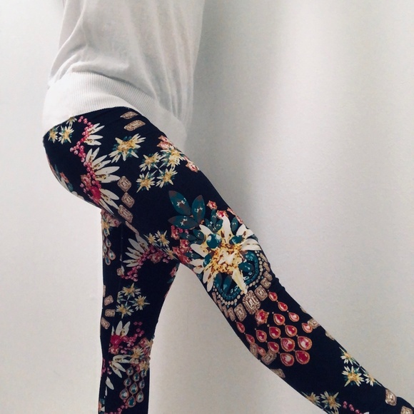 Diamond print black leggings - Picture 4 of 5